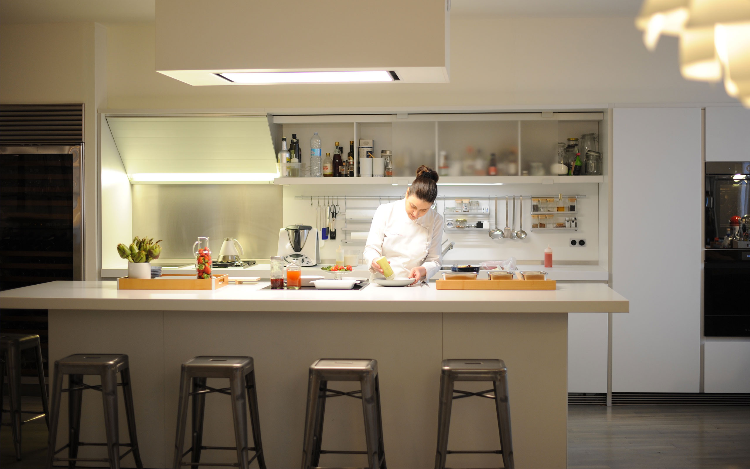 Viviana Lapertosa in cucina